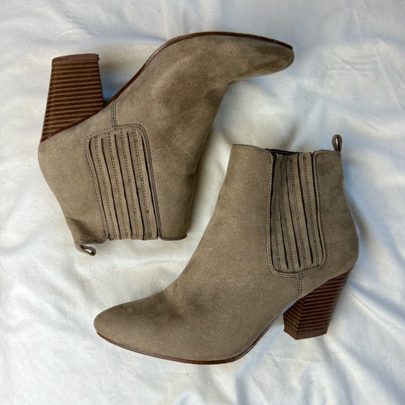 Suede Ankle Bootie - Wooden Heel + Leather Stitching Details - Picture 2 of 3